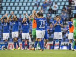 Cruz Azul celebra su triunfo ante Santos. MEXSPORT / V. León