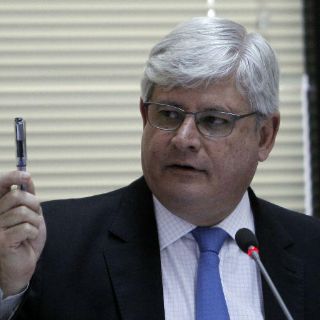 El fiscal general deja su mandato con Temer en la mira