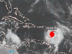 El ciclón se desplaza hacia el oeste-noroeste con una velocidad de traslación de 17 kilómetros por hora. ESPECIAL / nhc.noaa.gov