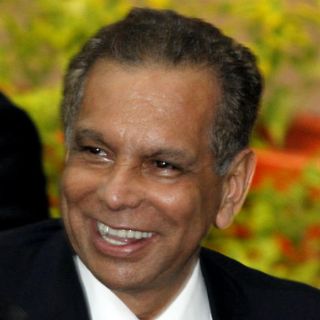 Citatorio contra Fidel Herrera, con errores legales: abogados