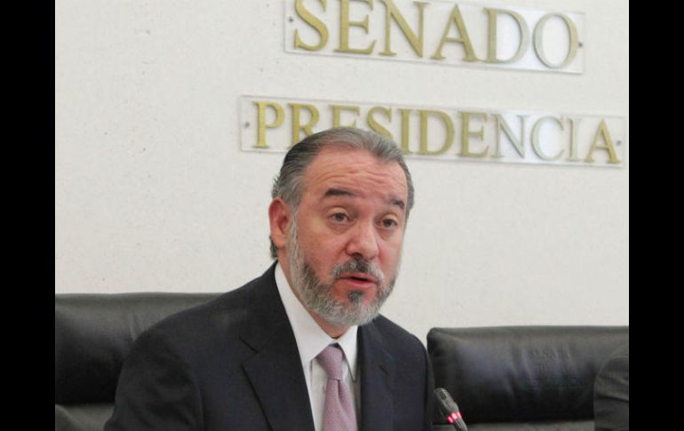 La PGR, actualmente liderada por Raúl Cervantes, sería la encargada de indagar la desaparición de más de tres mil millones de pesos. EFE / ARCHIVO
