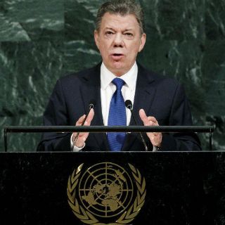Juan Manuel Santos se solidariza con México tras sismo