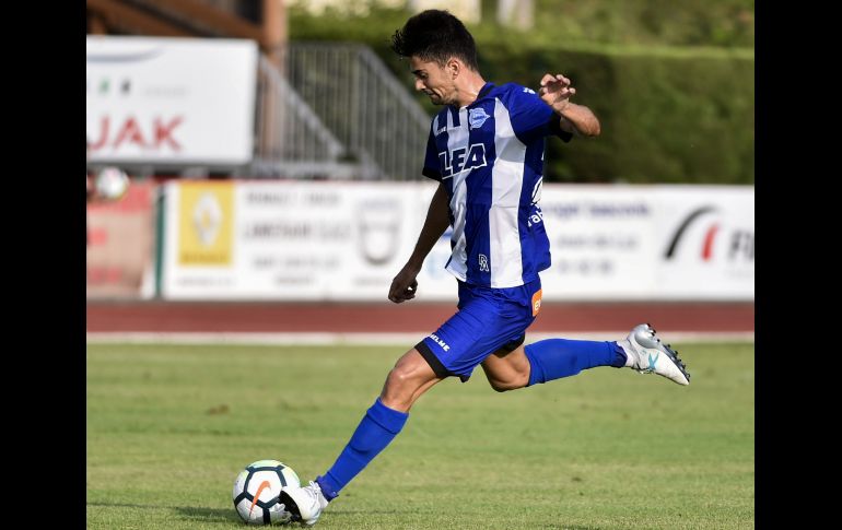 'Estoy atento a la evolución de Enzo, pero cuando hablo con él lo hago como padre', dice el ahora entrenador.