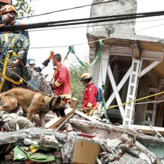 Hay vías para usar dinero de partidos en ayuda: INE