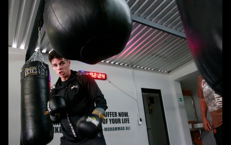 Nitro Goyri considera como ejemplo a seguir a Floyd Mayweather, de quien dice ser amigo.