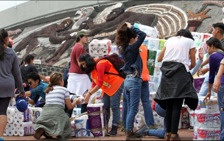 En la noche es cuando disminuye el apoyo, ya que los voluntarios se retiran a descansar.