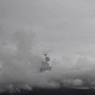 Popocatépetl registra dos explosiones este sábado