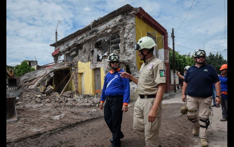 El gobernador de Morelos, Graco Ramírez, agradeció el apoyo que han dado a Morelos los Grupos de Búsqueda y Rescate Urbano.