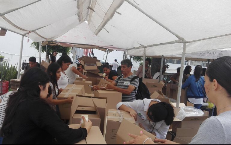 Los productos que más se requieren son sal, azúcar, aceite, leche en polvo y café. EL INFORMADOR / R. Bobadilla