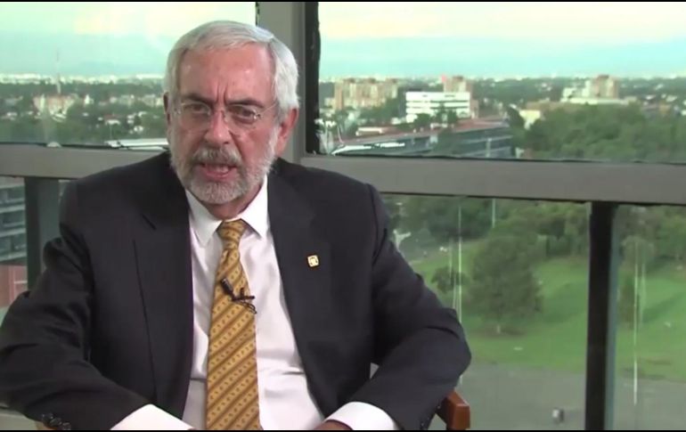 Graue aseveró que la ‘emergencia ha entrado en una segunda etapa en donde nuestros brazos y entrega requiere de otros caminos’.  TWITTER  / @UNAM_MX