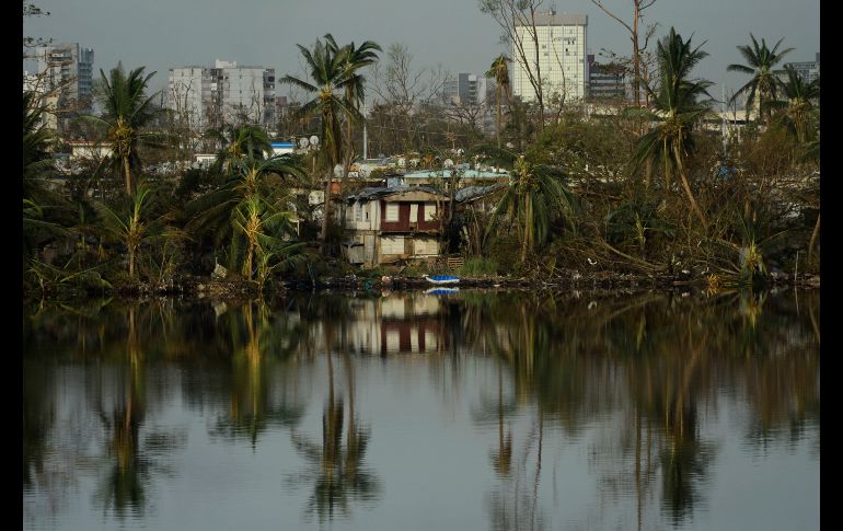 El huracán 'María' arrasó con varias comunidades y causó daños severos en el país.