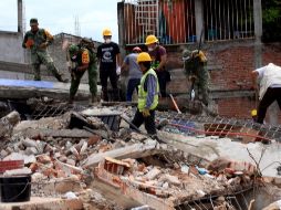 Las labores de rescate en zonas de derrumbes continúan. NTX / J. Lira