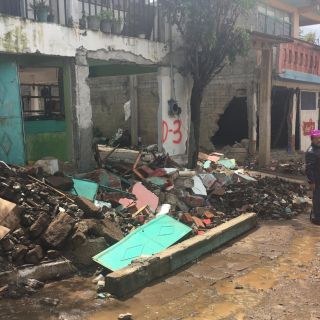 Senado homenajea a víctimas de los sismos en México