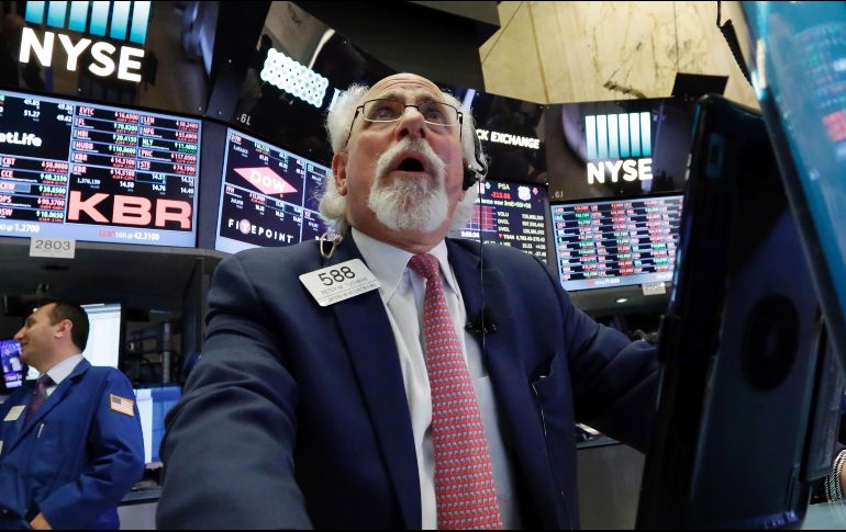 Los operadores en el parqué neoyorquino apostaron por las ventas durante toda la jornada. AP / ARCHIVO