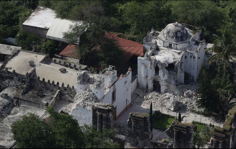 En Jojutla, Morelos. La Arquidiócesis de México informó que más de 150 templos resultaron dañados durante el terremoto de 7.1 grados. AP/R. Blackwell