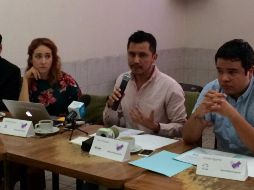 Se reunieron miembros de los colectivos Tómala, Congreso Ciudadano, Wikipolítica y de la Asociación Mexicana de Derecho a la Información. EL INFORMADOR/ R. RIVAS