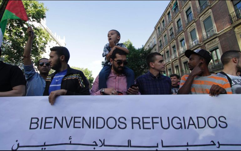 Libia es el primer lugar adonde muchos migrantes llegan arriesgando sus vidas cruzando el mar Mediterráneo.