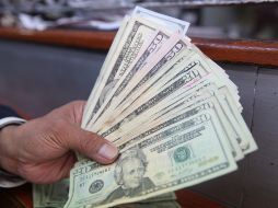 El Banco de México fijó en 18.1300 pesos el tipo de cambio.