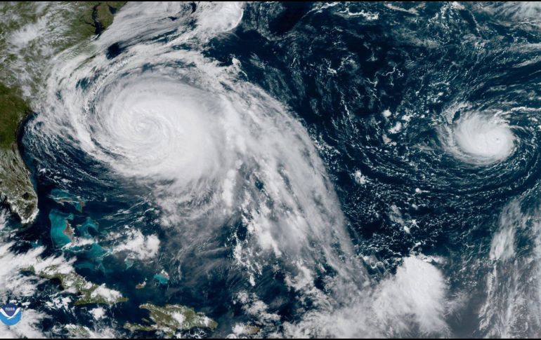 La velocidad de avance del huracán es de solo 9 kilómetros por hora.