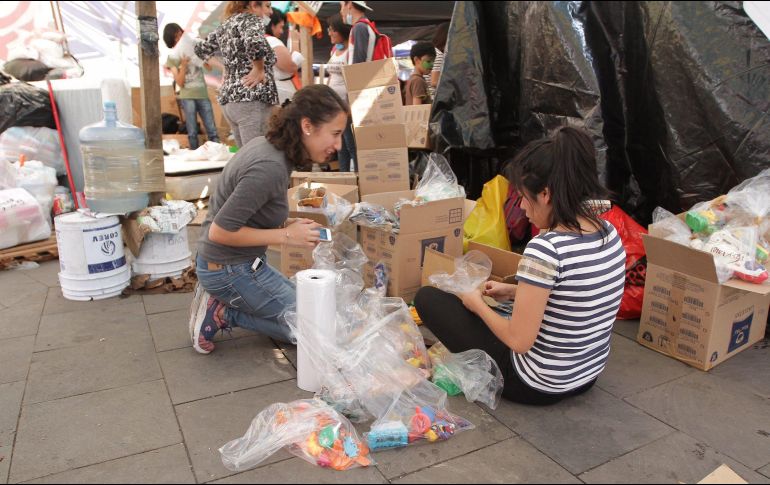  Resaltó que en septiembre también se han entregado 20 toneladas para los estados de Chiapas y Oaxaca, a través del DIF Jalisco.
