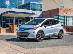 Para 2024, la producción en Norte América de los 'Tres de Detroit' se reducirá a 8.1 millones de unidades. AP/J. Walker