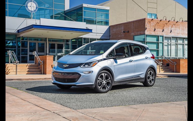 Para 2024, la producción en Norte América de los 'Tres de Detroit' se reducirá a 8.1 millones de unidades. AP/J. Walker