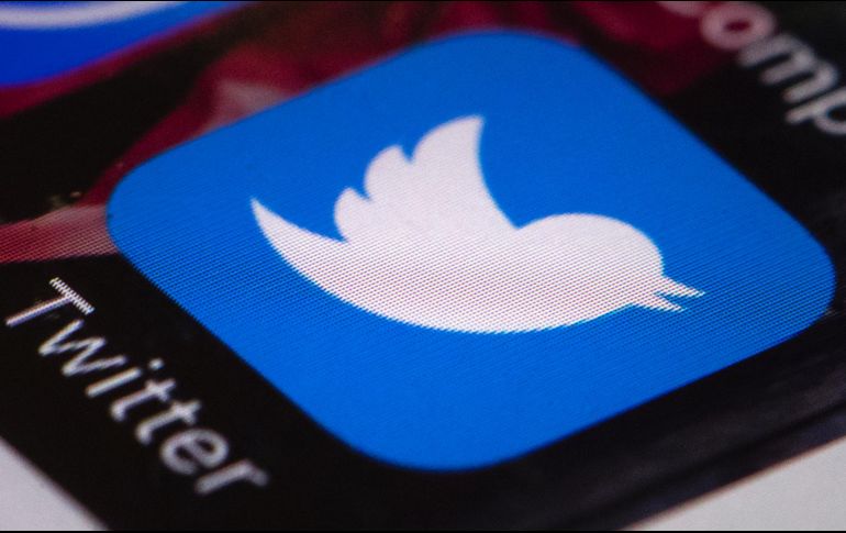 A comparación de Facebook, Twitter ha optado mayormente por el silencio. AP/ARCHIVO