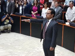 Trejo Herrera tomó protesta y defendió su asignación al negar que llegue con la  intervención del gobernador. TWITTER / @LegislativoJal
