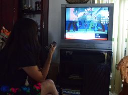 Entre los programas que más vieron las personas por TV abierta en 2016 estuvieron los noticieros, seguido de las películas y telenovelas. EL INFORMADOR/Archivo