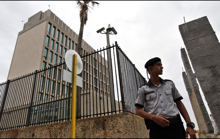 Por el momento se desconoce el tipo de artefacto que se pudo utilizar y que afectó a por lo menos 21 diplomáticos de EU. EFE / A. Ernesto