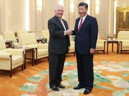 Tillerson discute la crisis norcoreana en reunión con el presidente chino, Xi Jinping. EFE / L. Zhang
