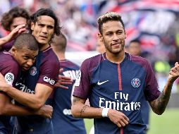 Los tres atacantes del PSG también marcaron a media semana en la victoria 3-0 sobre Bayern Munich. EFE/C. Petit