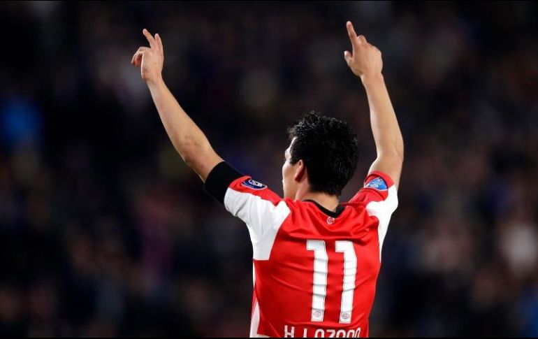 Lozano es el jugador con más goles en la Eredivisie a pesar de no jugar un partido de Liga por haber sido expulsado.TWITTER/@PSV