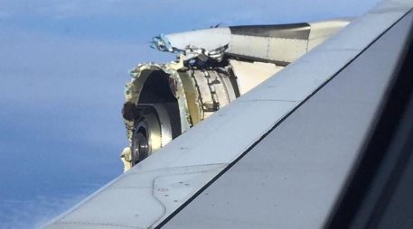 El aterrizaje de emergencia se realizó sin contratiempos y no se reportaron heridos, indicó la aerolínea. TWITTER / @Martgenia