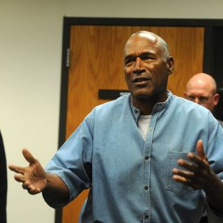O.J. Simpson sale en libertad condicional