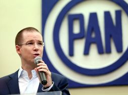 Anaya, líder nacional del PAN, informó que van a despedir a 90% de los empleados de honorarios y a más de 50% de base. NTX / ARCHIVO