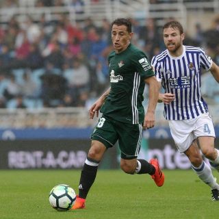 Con Vela y Guardado, Real Sociedad y Betis empatan en feria de goles