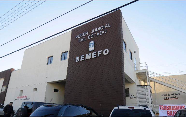 Los cuerpos fueron trasladados al Servicio Médico Forense para practicarles la necropsia que marca la ley. NTX / ARCHIVO