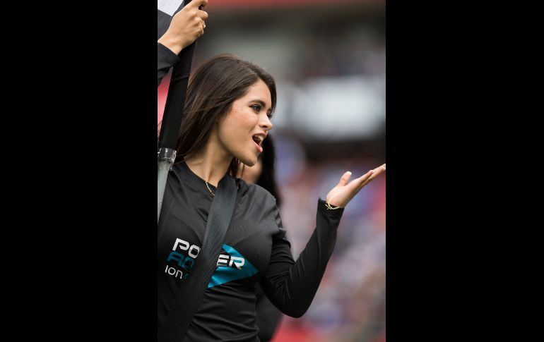 Las mujeres mexicanas son un espectáculo aparte durante cada jornada del campeonato.  MEXSPORT/ O. Martínez