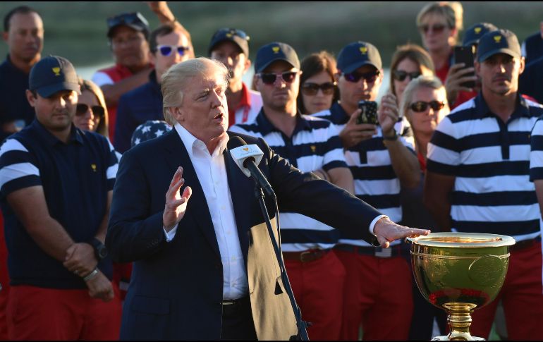 Trump, presidente honorario del evento, se convirtió en el primer mandatario en el poder en asistir a los encuentros en el último día.  AP / S. Walsh