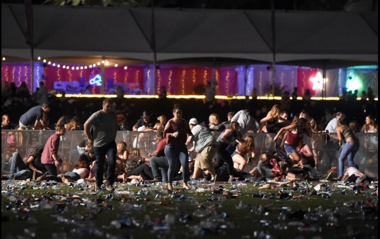 Lo que fuera el cierre de un festival de música country se convirtió en una pesadilla. AFP D. Becker