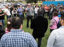 Los padres de los pequeños se reunieron este domingo para decidir las acciones que realizarán. SUN/G. Espinosa