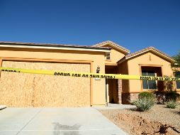 Un cordón policiaco rodea la casa de Stephen Paddock, en la localidad de Mesquite. AP/G. Ginsberg