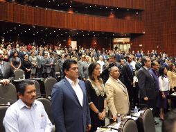 En algún momento se registró un jaloneo entre priistas y legisladores de Morena. TWITTER/@Mx_Diputados