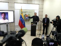 Manuel Chacín, supuesto miembro del partido VP, fue detenido en posesión de siete explosivos; el partido niega que López tenga relación con él. EFE / ESPECIAL