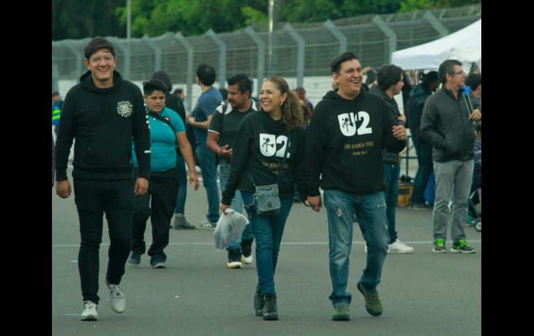 Miles de fanáticos se dieron cita en el recinto para repasar los éxitos de la popular agrupación. NTX/G. Durán