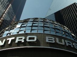 La toma de utilidades en la bolsa mexicana se dio luego de cifras de empleo privado y a la espera de reportes corpotativos. EFE / ARCHIVO