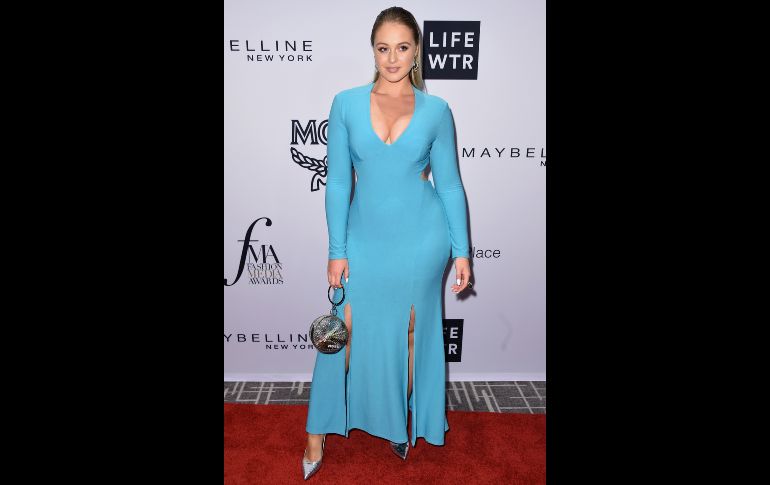 Iskra Lawrence a su llegada a los premios de la moda Daily Front Row. AFP/Getty Images/Archivo