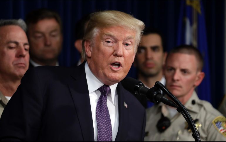 Trumo destacó cómo personas malheridas no dejaban de ayudar a otros en la fatídica noche del domingo. AP / E. Vucci