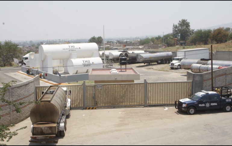 El remolque y semirremolque, fueron puestos a disposición de agentes del Ministerio Público. El Informador/ ARCHIVO